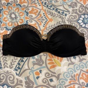 Victoria’s Secret bikini top